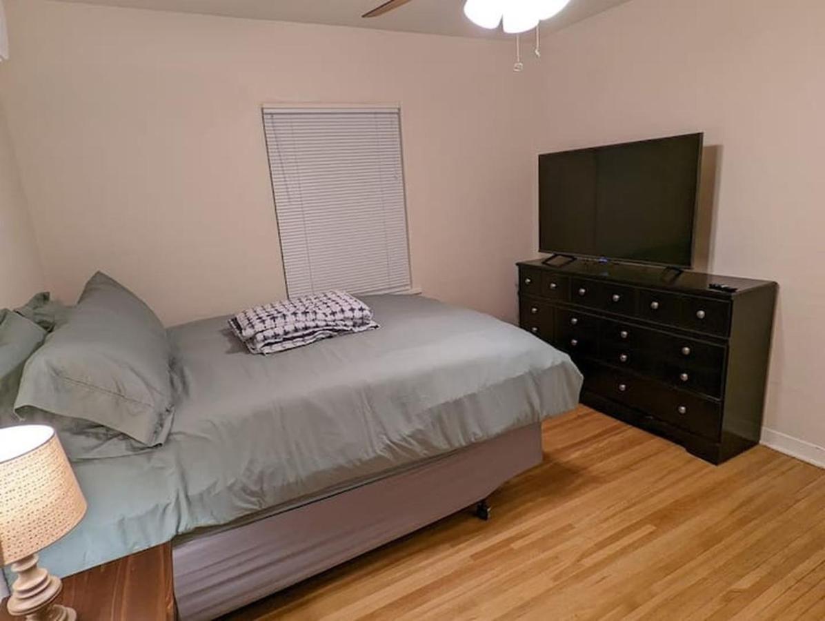 Amazing 2Br Home - Steps To Unm North Campus Albuquerque Extérieur photo