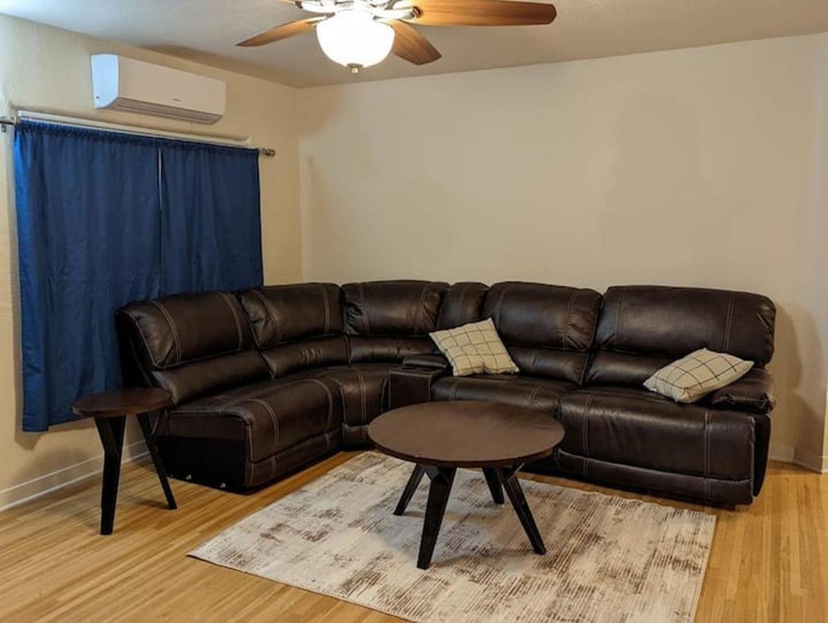 Amazing 2Br Home - Steps To Unm North Campus Albuquerque Extérieur photo